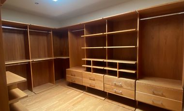JURIQUILLA LA RICA $ 70 000