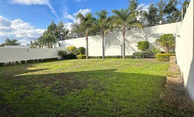 JURIQUILLA LA RICA $ 70 000