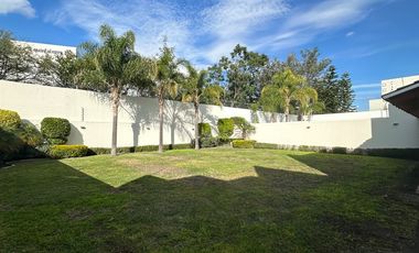 JURIQUILLA LA RICA $ 70 000