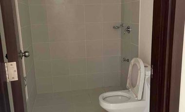 1M OUTRIGHT DP TO MOVE IN| RENT TO OWN BI-LEVEL UNIT w/ BALCONY IN STA MESA MANILA| PET ALLOWED| near UERM| CUBAO| PUP| ORTIGAS