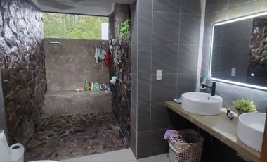TYPHOON PROOF HOUSE AND LOT WITH PRIVATE POOL FOR SALE IN DAUIS PANGLAO ISLAND OF BOHOL