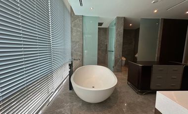 Condo for sell 3 Bedrooms nearby Lumpini park