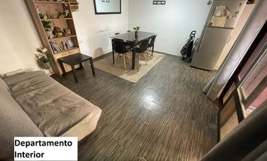 Casa Estilo Tudor Con Departamento Interior Independiente