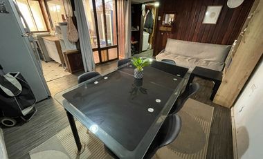 Casa Estilo Tudor Con Departamento Interior Independiente