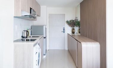 Luxury & Great Value! 2-Bedroom Condo for Sale near BTS Onnut & Expressway – Urgent! Beautifully Furnished | 45.84 sqm | Ready to Move In