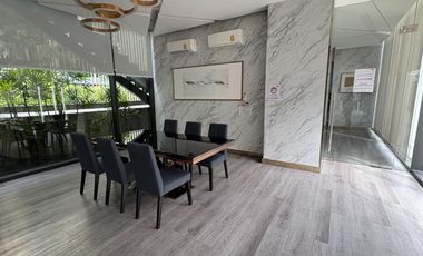 Luxury & Great Value! 2-Bedroom Condo for Sale near BTS Onnut & Expressway – Urgent! Beautifully Furnished | 45.84 sqm | Ready to Move In