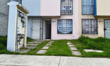 CASA EN RENTA EN LA LOMA 2 ZINACANTEPEC