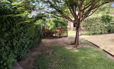 Barda de fiesta en venta, o terreno para fraccionar.