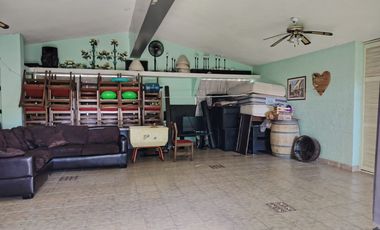 Barda de fiesta en venta, o terreno para fraccionar.
