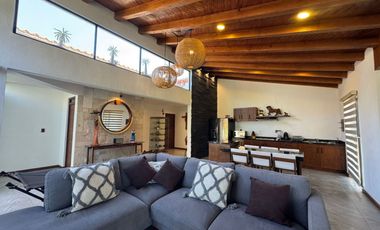 ESPECTACULAR CASA 3 RECAMARAS