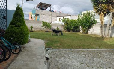 Venta hermosa y acogedora casa Cotacachi nueva a estrenar