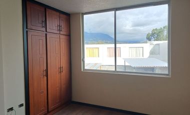 Venta hermosa y acogedora casa Cotacachi nueva a estrenar