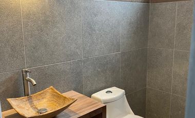 Venta de Hermosa Casa dentro de Fraccionamiento Nuevo en Cuautlancingo