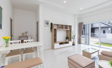 New build bungalows Saen Suk Warin Chamrap