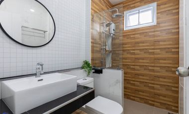 New build bungalows Saen Suk Warin Chamrap