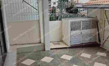 Rento departamento amplio, Cdla Miraflores junto a Urdesa Central y cerca Albán Borja