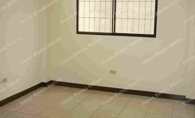 Rento departamento amplio, Cdla Miraflores junto a Urdesa Central y cerca Albán Borja