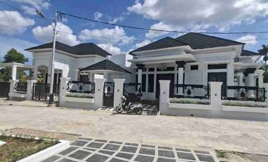 RUMAH BARU READY TANAH LUAS DEKAT KAMPUS UNAND