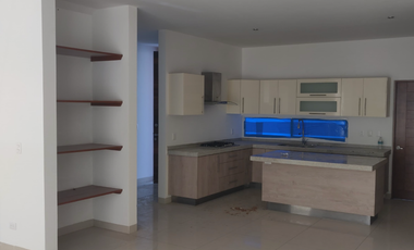 Casa Habitación ubicada en Reserva San Nicolas, Aguascalientes, Aguascalientes