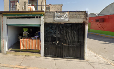 CASA DE RECUPERACIÓN BANCARIA EN CALLE HALCÓN, CONJ. HAB SANTA TERESA, HUEHUETOCA, EDO MEX. ¡NO SE ACEPTAN  CRÉDITOS!