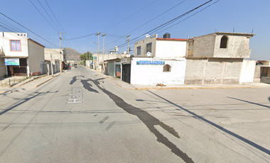CASA DE RECUPERACIÓN BANCARIA EN CALLE HALCÓN, CONJ. HAB SANTA TERESA, HUEHUETOCA, EDO MEX. ¡NO SE ACEPTAN  CRÉDITOS!
