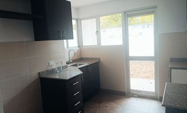 CASA EN VENTA SECTOR MIRASIERRA VALLE DE LOS CHILLOS ECUADOR