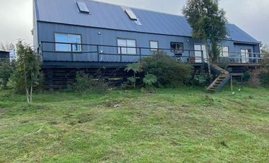 Arriendo Casa Estilo Granero – Cutipay Alto, Valdivia