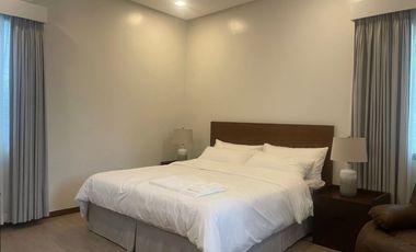 FOR RENT – Mahogany Parc Fully Furnished 3 BR American-Style Bungalow Inside Clark