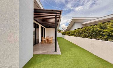 FOR RENT – Mahogany Parc Fully Furnished 3 BR American-Style Bungalow Inside Clark