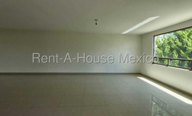 Casa en Venta en Lomas Verdes, Naucalpan de Juárez