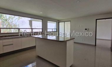 Casa en Venta en Lomas Verdes, Naucalpan de Juárez