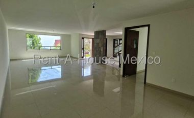 Casa en Venta en Lomas Verdes, Naucalpan de Juárez