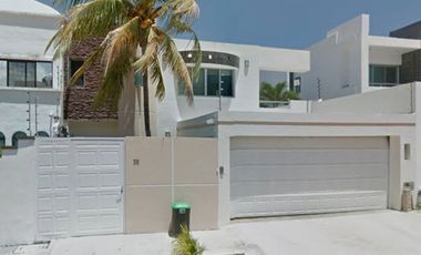 CASA EN VENTA EN ISLA BLANCA DISTRITO 1 CANCUN QUINTANA ROO