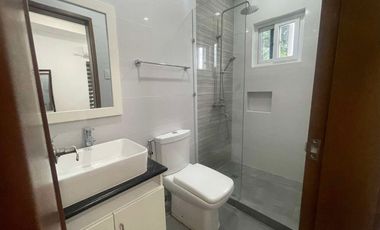 5 BEDROOMS FULLY FURNISHED HOUSE WITH POOL FOR RENT