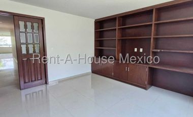 Casa en Venta en Lomas Verdes, Naucalpan de Juárez