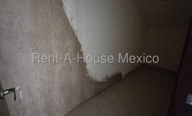 Casa en Venta en Lomas Verdes, Naucalpan de Juárez