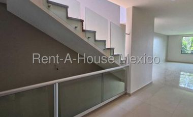 Casa en Venta en Lomas Verdes, Naucalpan de Juárez