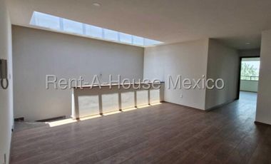 Casa en Venta en Lomas Verdes, Naucalpan de Juárez