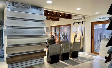 Casa Comercial en Arriendo 200 m2 construidos, Excelente Ubicación, Amplios Espacios, Temuco