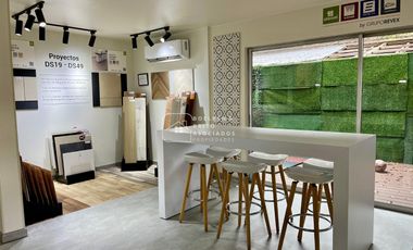 Casa Comercial en Arriendo 200 m2 construidos, Excelente Ubicación, Amplios Espacios, Temuco