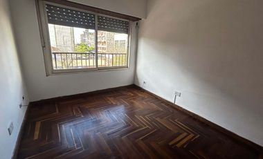 Departamento centrico de 4 dormitorios