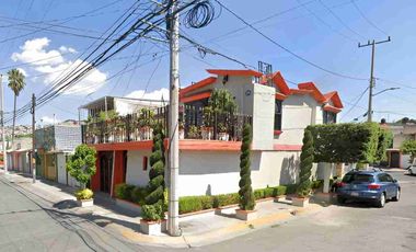 Casa en venta en Izcalli, Estado de México.