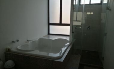 LUJOSA CASA AMUEBLADA  EN RENTA- DZITYA
