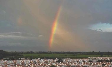 se arrienda casa amueblada