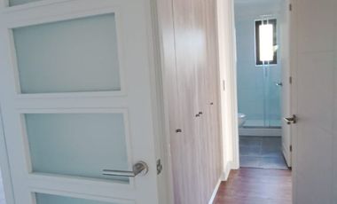 Vende Departamento en Condominio Lomas de Reloncavi, a solo pasos de Clínica Universitaria y Universidad San Sebastián.