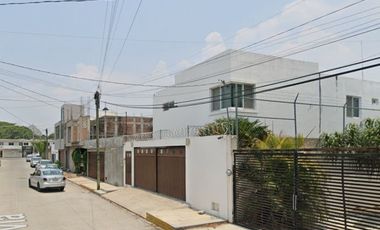 CASA EN VENTA EN LLUVIA FRACCIONAMIENTO LA GLORIA TUXTLA GUTIERREZ CHIAPAS