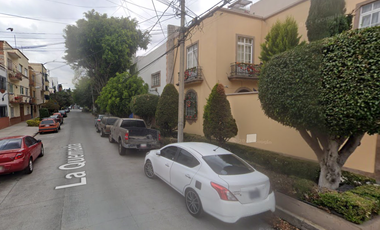 CASA EN REMATE EN BENITO JUAREZ NARVARTE ORIENTE