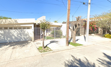 HERMOSA CASA COAHUILA TORREON JARDIN !!!