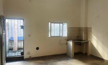 Local Comercial Sobre Calle San Juan - Urgencia de Venta /permuta