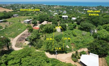 TERRENO EN COL. EMILIANO ZAPATA 300 M2